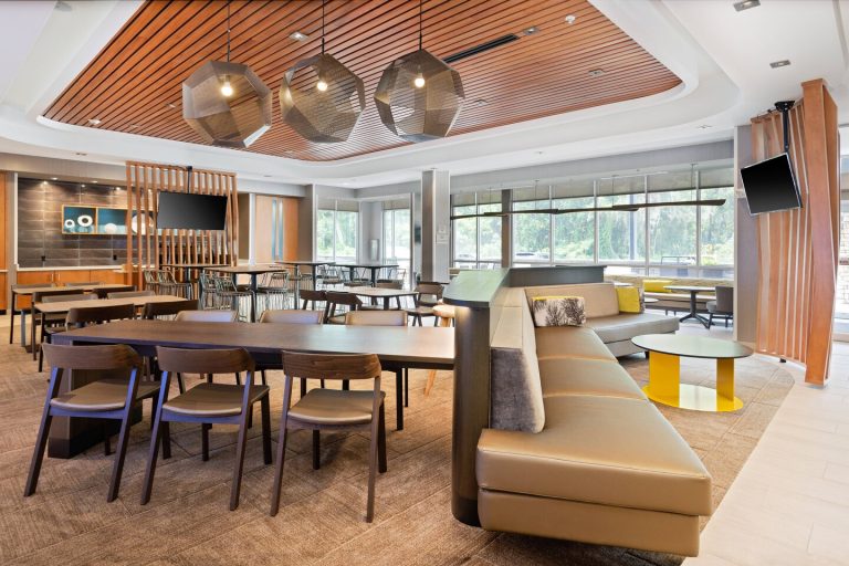 Feaster-Construction-Springhill-Suites-Lobby