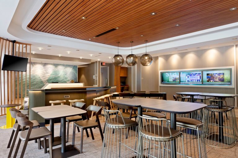 Feaster-Construction-Springhill-Suites-Lobby-Seating-Area