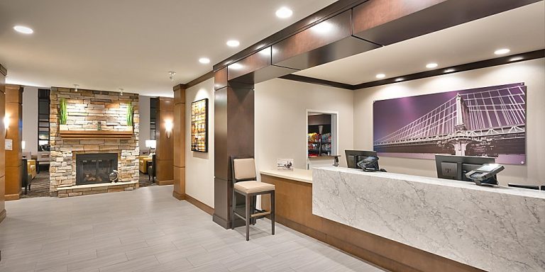 Feaster-Construction-Staybridge-Reception