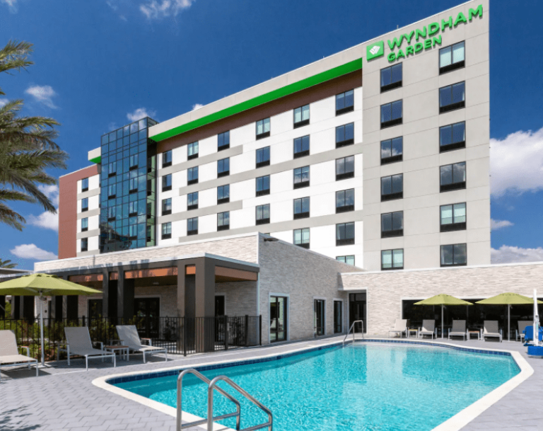 Feaster-Construction-Wyndham-Garden-Pool