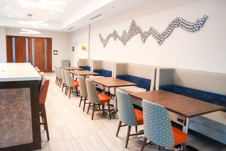Feasterco-Construction-Comfort-Suites-Dining-3