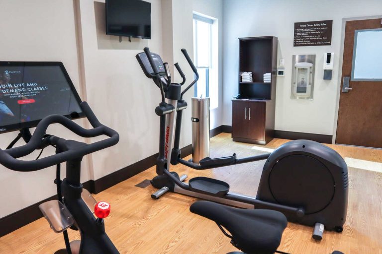 Feasterco-Construction-Comfort-Suites-Fitness-2