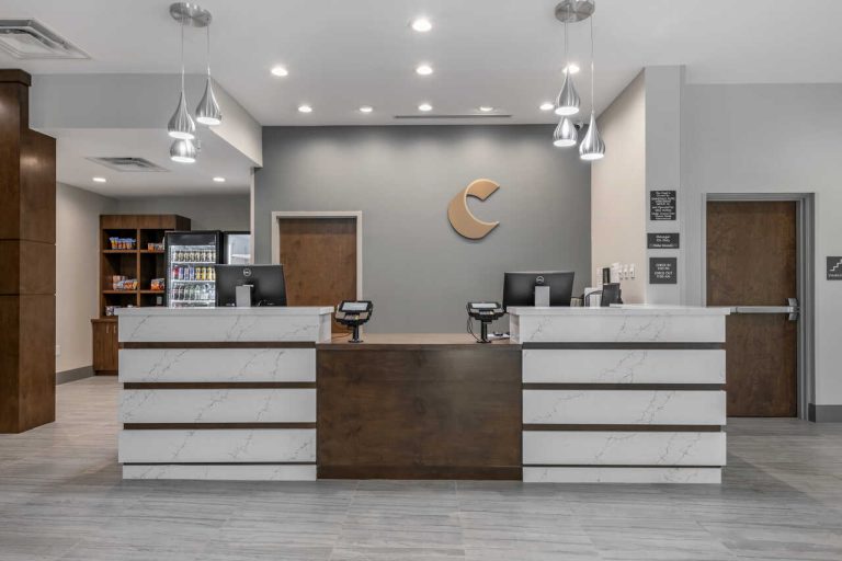 Feasterco-Construction-Comfort-Suites-Reception